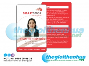 In thẻ nhân viên cho công ty Smart Door